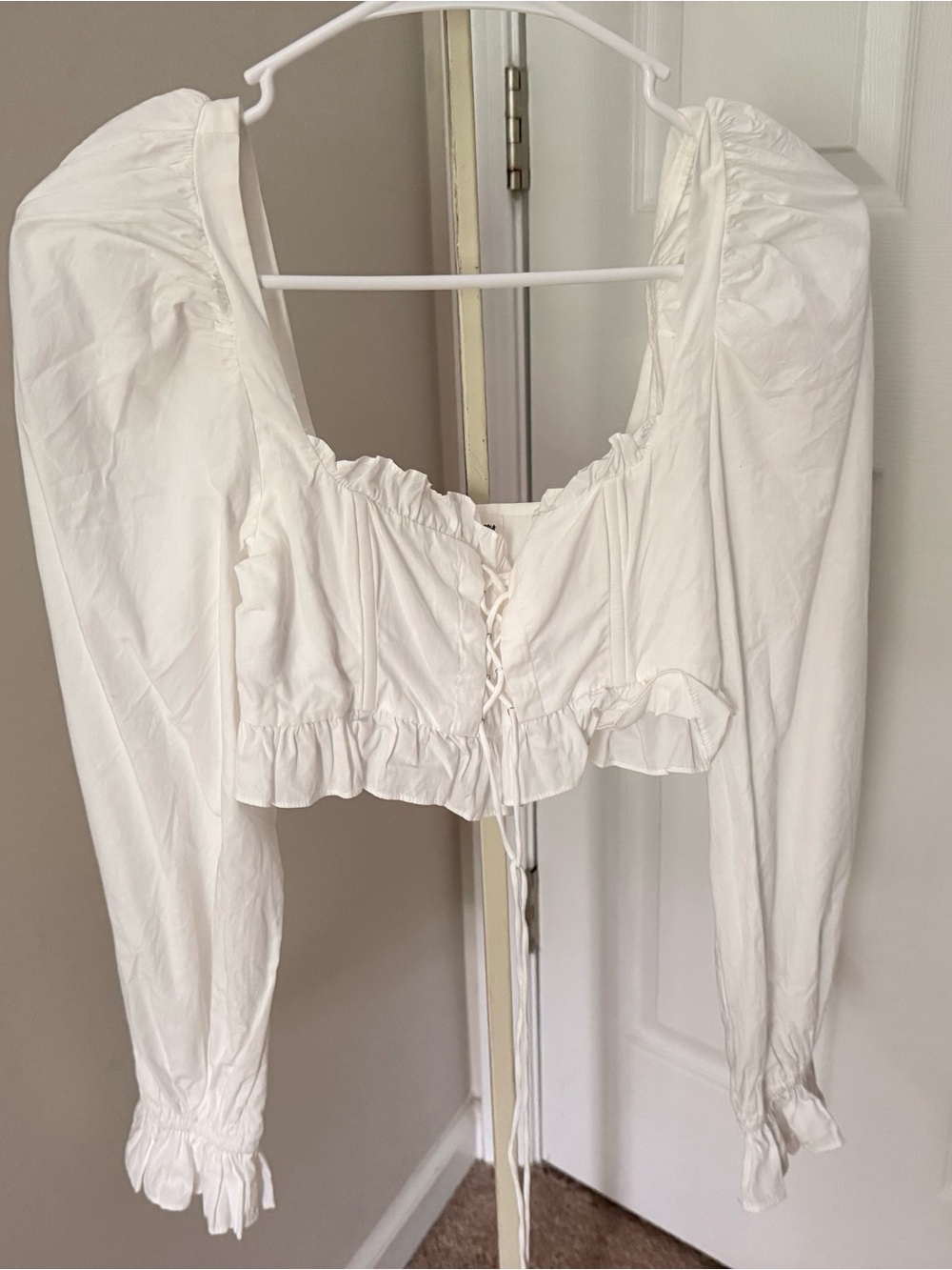 For Love And Lemons White Lace-Up Puff Sleeve Crop Top